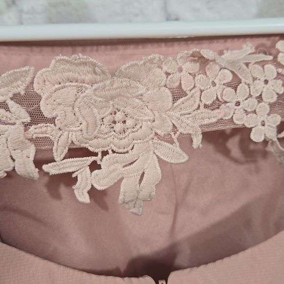 Girls Fairy Renaissance Maxi Dress Embroidered Pink Ruffled Hem Formal Dressy - Picture 6 of 11